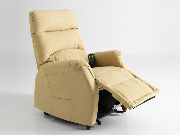 POLTRONA RECLINABILE RELAX POLTRONA RECLINABILE RELAX