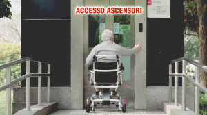 CARROZZINA ELETTRONICA PIEGHEVOLE ACCESSO ASCENSORI