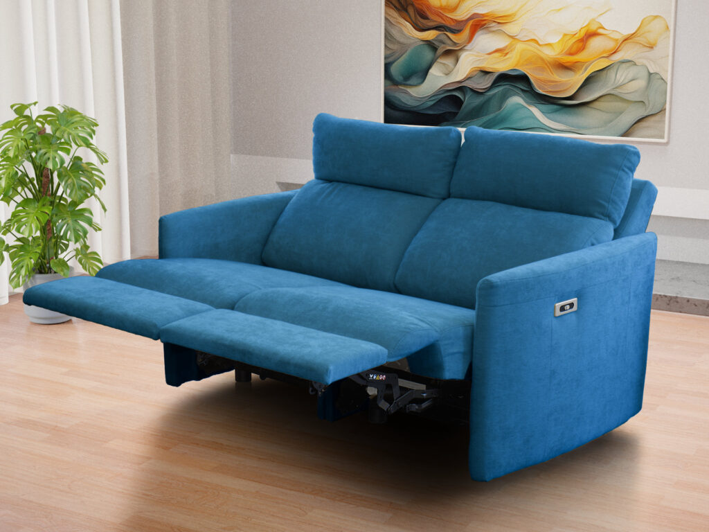 Divano relax due posti con cuscini appoggiatesta regolabili indipendenti