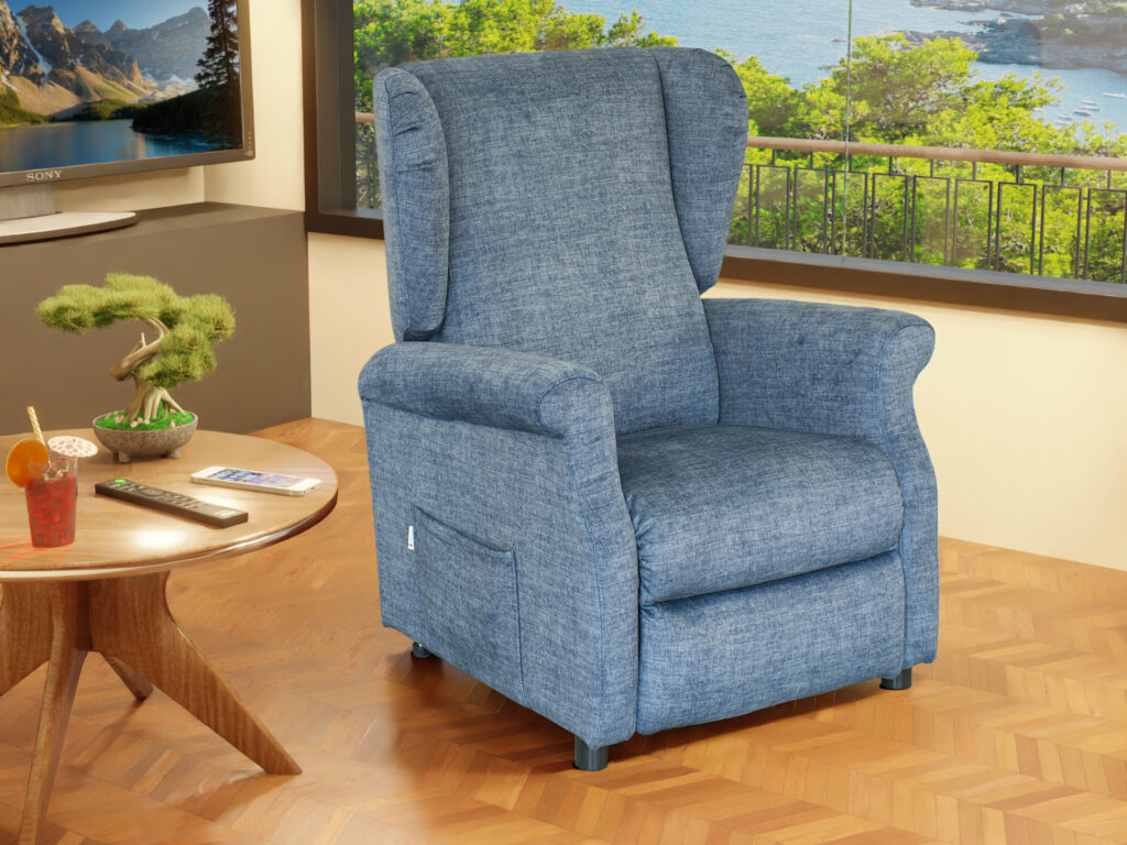POLTRONA RELAX PER ANZIANI VENTILATA CHIUSA