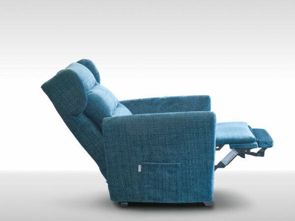 PROFILO POLTRONA SFODERABILE RELAX PER ANZIANI POSIZIONE RELAX CON PEDIERA SOLLEVATA