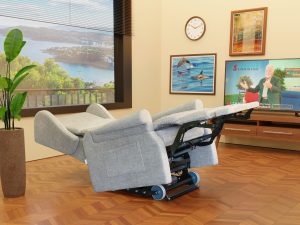 Poltrona relax disabli anziani 7 motori XXL 250 kg XL 200 cm in posizione cardio relax massima