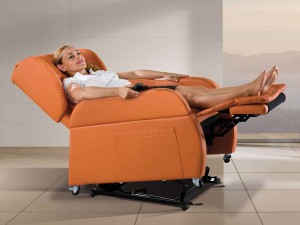 poltrona disabili posizione zero-gravity