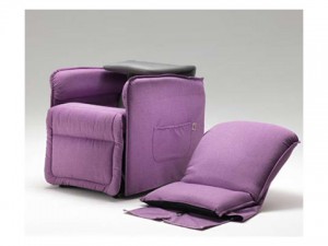 poltrona relax anziani corallo ripiegata e smontata