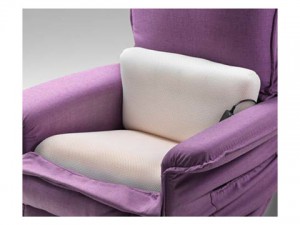 dettaglio imbottitura poltrona relax anziani corallo