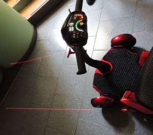 scooter disabili pieghevole guida con tracciato laser