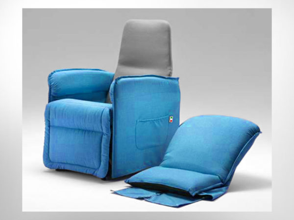POLTRONA RELAX CHIUSA SCHIENALE CON SFODERABILE
