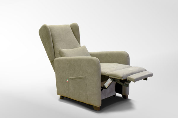 POLTRONA RELAX CON CUSCINO LOMBARE POSIZIONE GRAN RELAX POLTRONA RELAX CON CUSCINO LOMBARE POSIZIONE GRAN RELAX