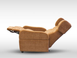 Vista laterale poltrona relax XL 150 kg posizione riposo gran relax