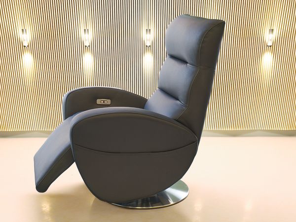 poltrona relax design due motori movimenti indipendenti
