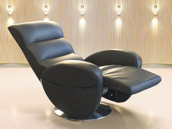 poltrona relax design posizione letto riposo