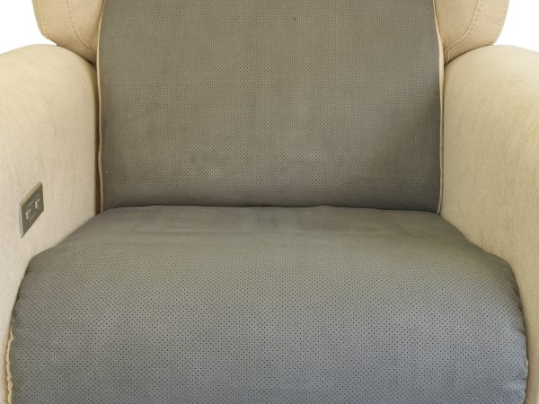schienale è seduta poltrona relax ventilata con imbottiture speciali e tessuto specifico microforato